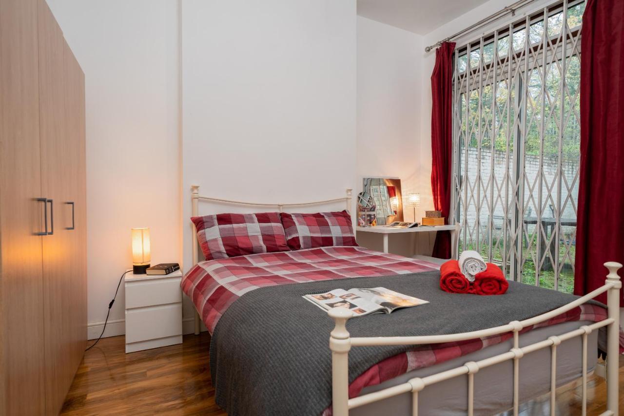 The White House Villa London Luaran gambar